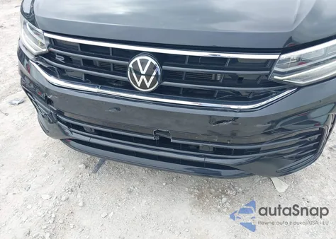 2022 Volkswagen Tiguan 2.0T Se R-Line Black z USA, uszkodzony, nr VIN 3VV8B7AX7NM103374